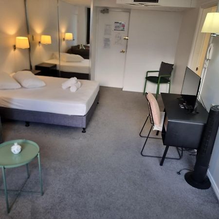 Accommodation Sydney - Hyde Park Plaza 38 College St Sydney Exterior photo