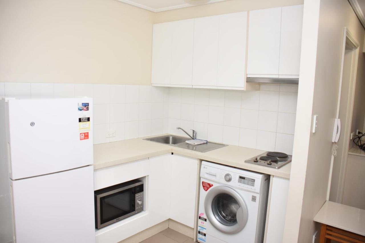 Accommodation Sydney - Hyde Park Plaza 38 College St Sydney Exterior photo