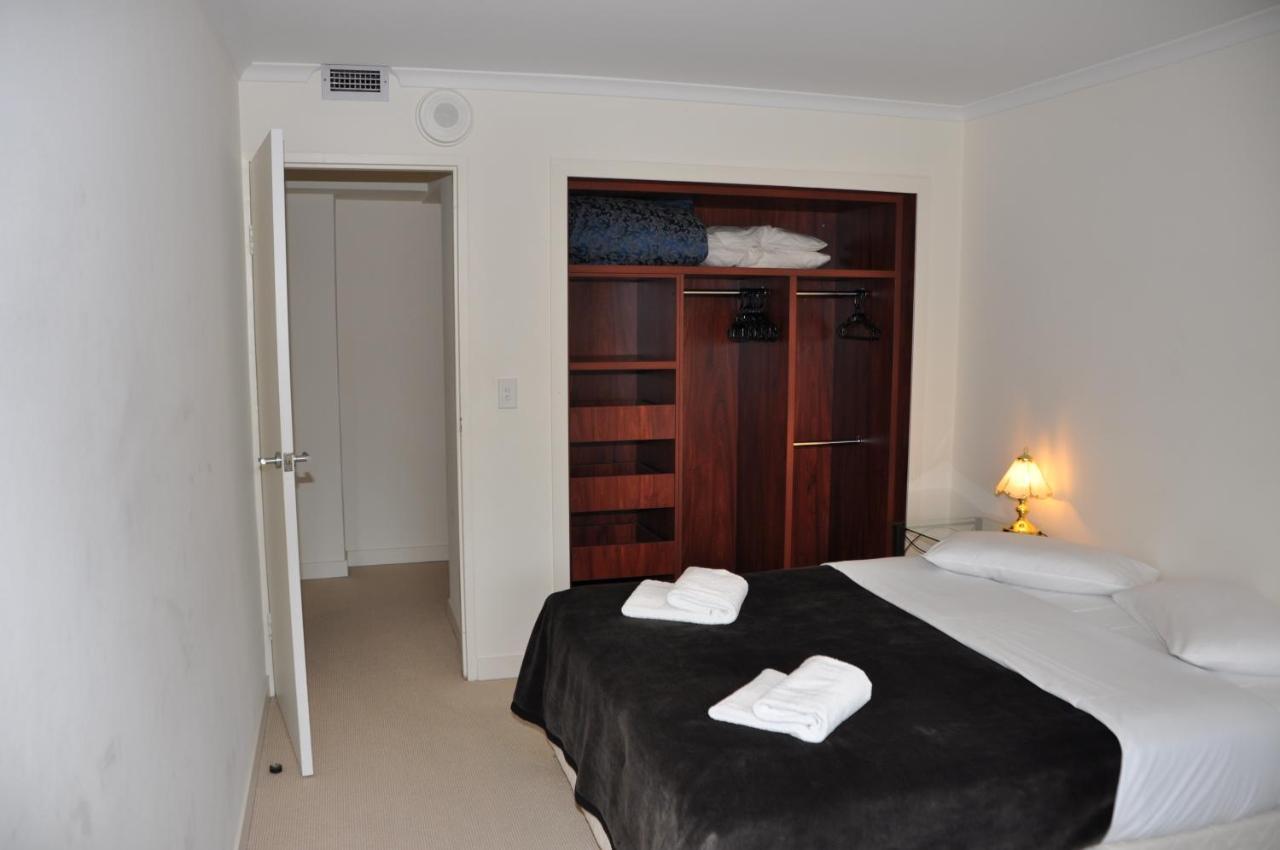 Accommodation Sydney - Hyde Park Plaza 38 College St Sydney Exterior photo